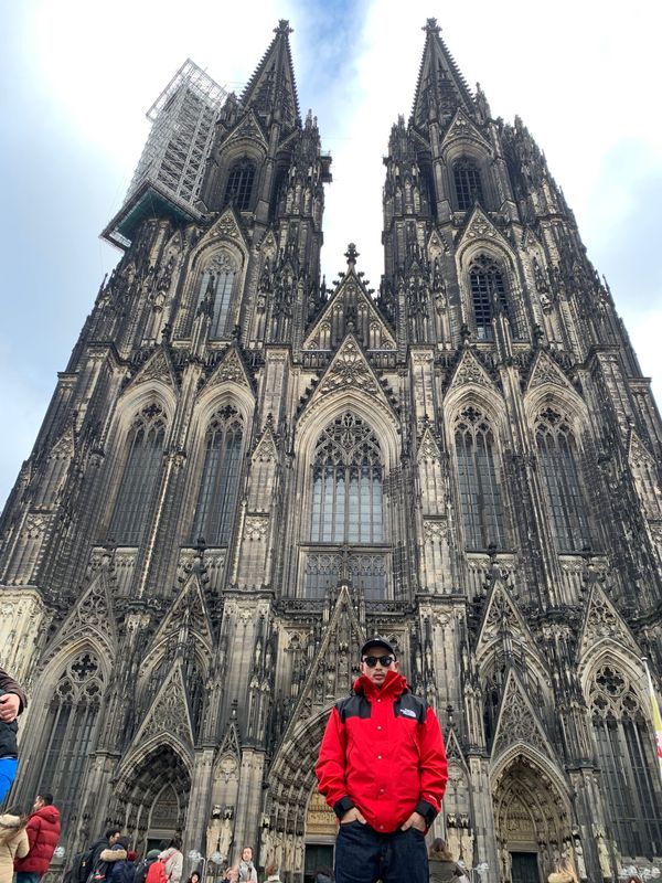 ドイツ・ケルン「ケルン🇩🇪」の写真：ケルン大聖堂