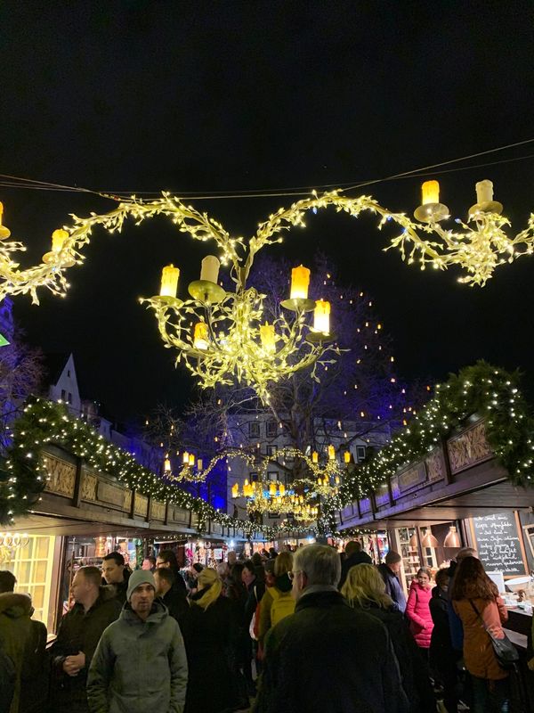ドイツ・ケルン「ケルン🇩🇪」の写真：クリスマスマーケット🎄