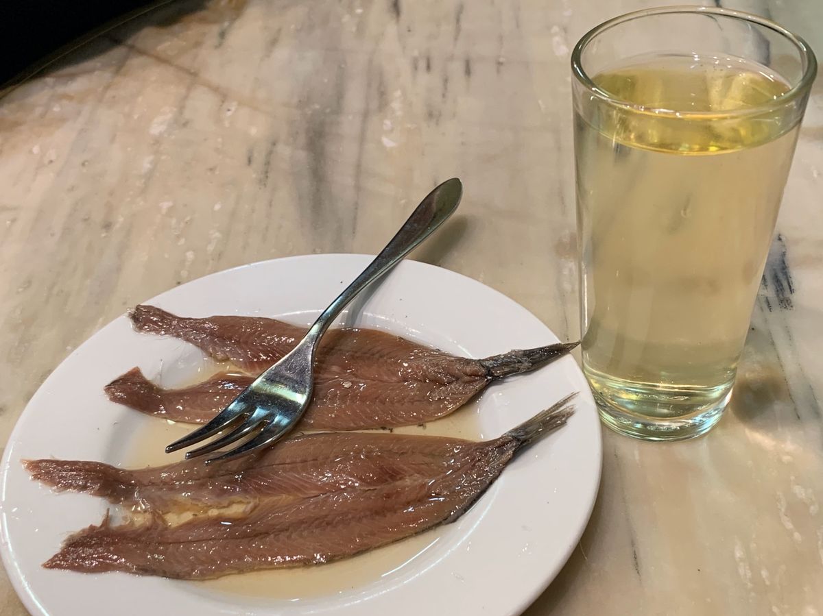 有名なel xampanyet🍾
開店前に並んでなんとか入店できた👏