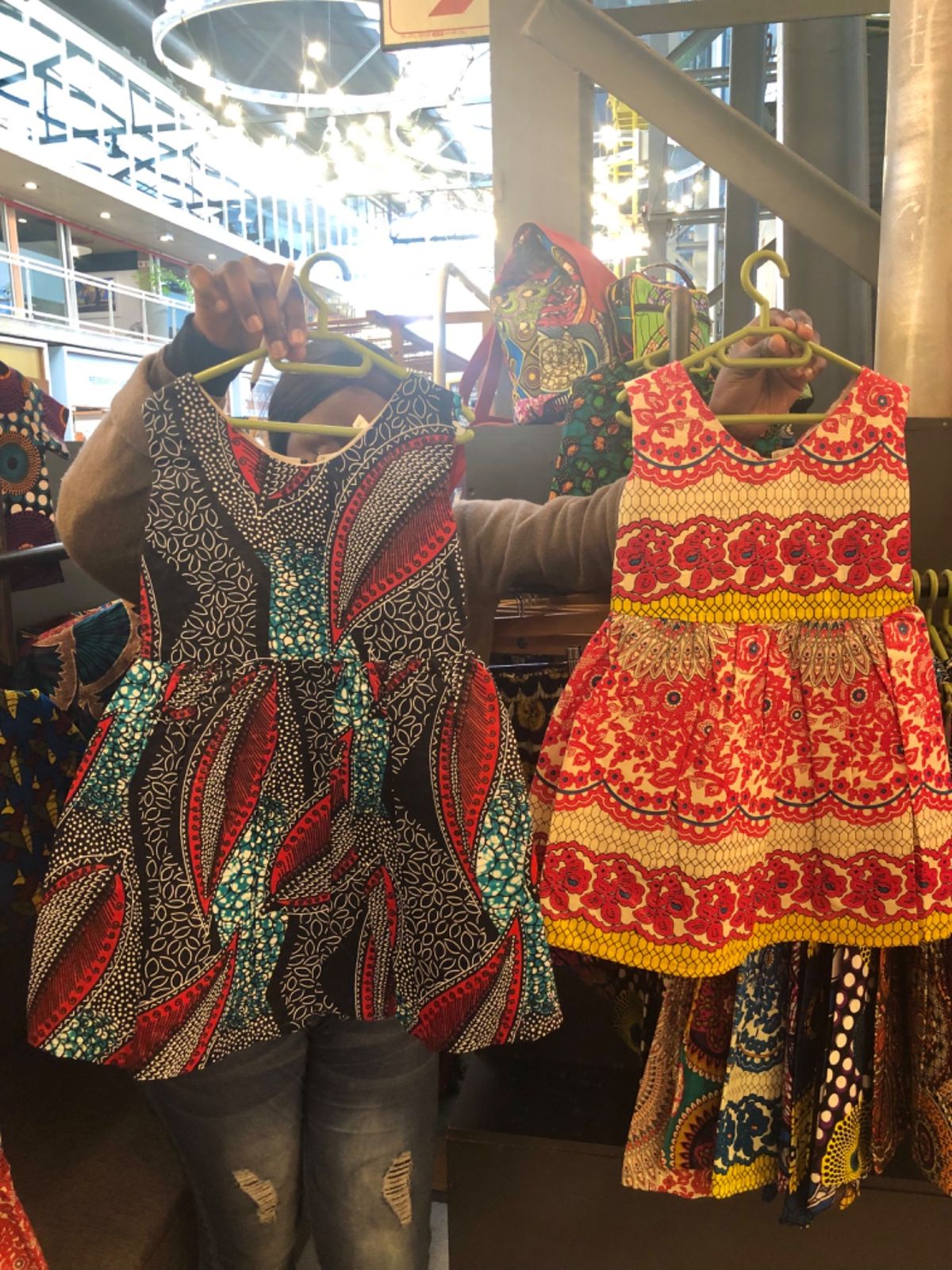 アフリカンファブリックは元気で明るくてすごく好み！！
どの柄も可愛い😍

...