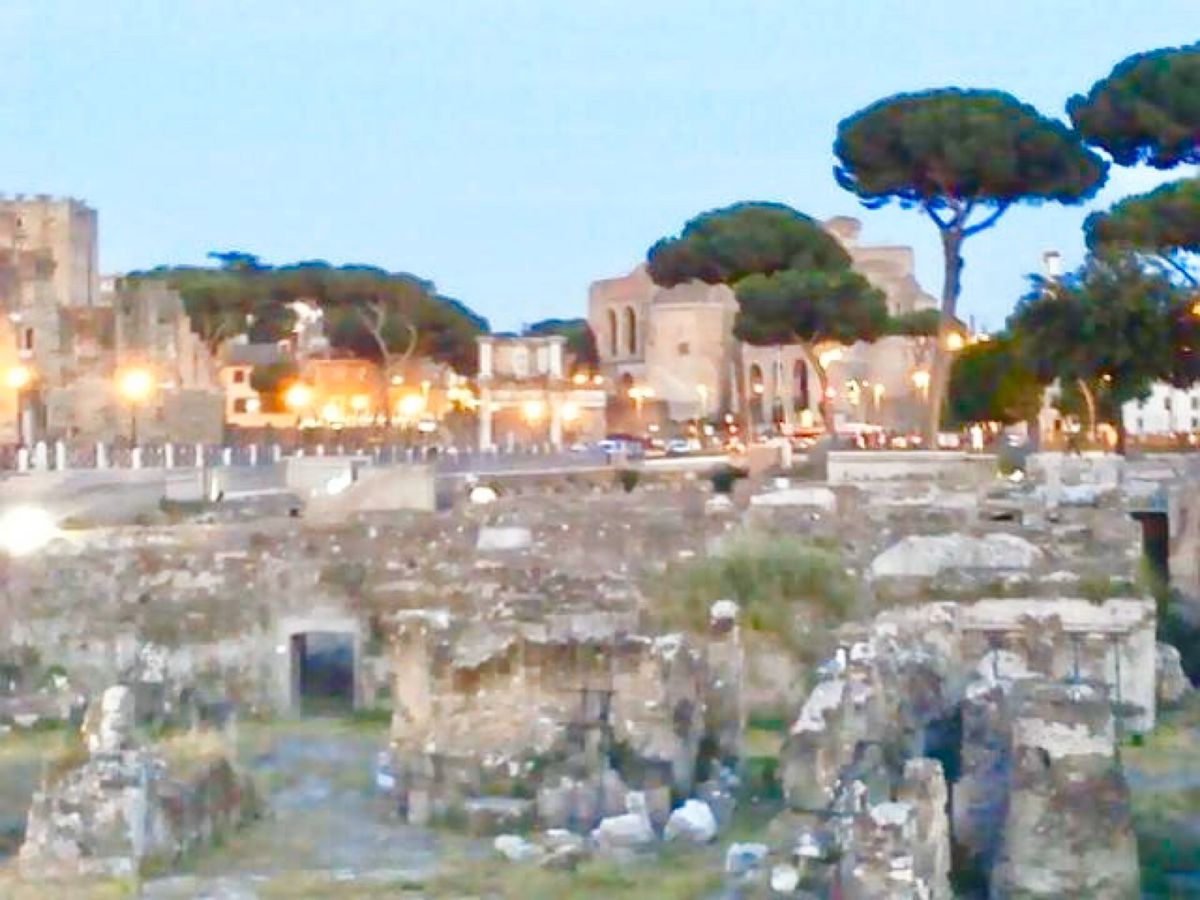 古都ローマのコロッセオ、フォロ・ロマーノ、サンタンジェロ城、トレビの泉♡