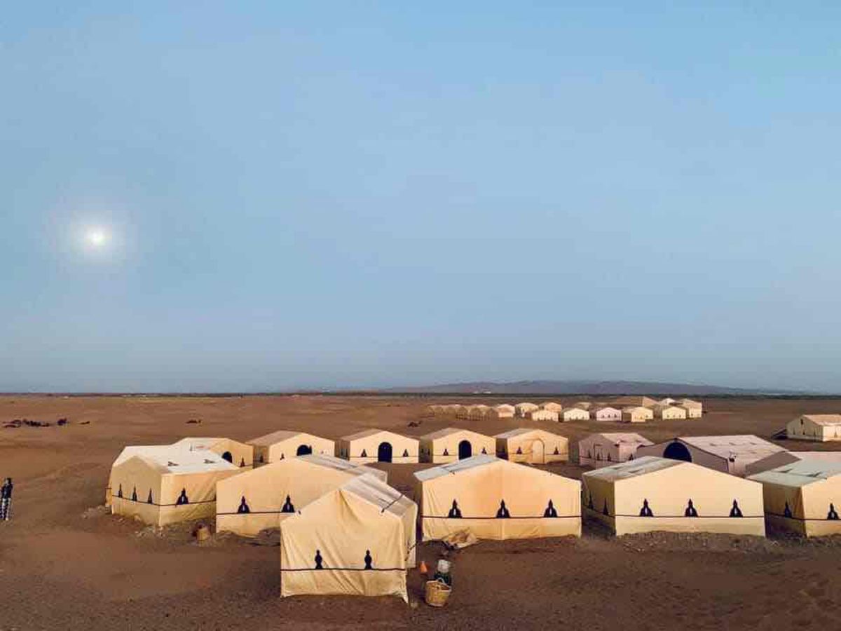 
　首都ラバトから移動し、マラケシュを経由しサハラザゴラ地区まで

  こ...