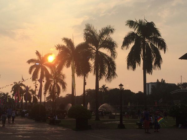 フィリピン・マニラ「フィリピン マニラ♡」の写真：マニラ湾の素晴らしい夕陽♡
本場のハロハ...