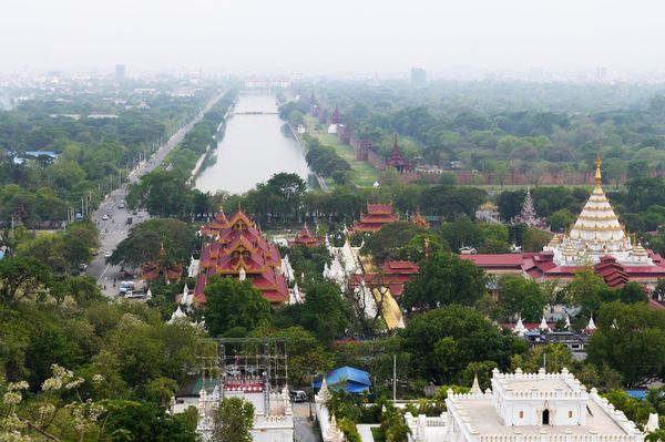 ミャンマー・Yangon「ミャンマー10日間」の写真：バガンからマンダレーに到着。
