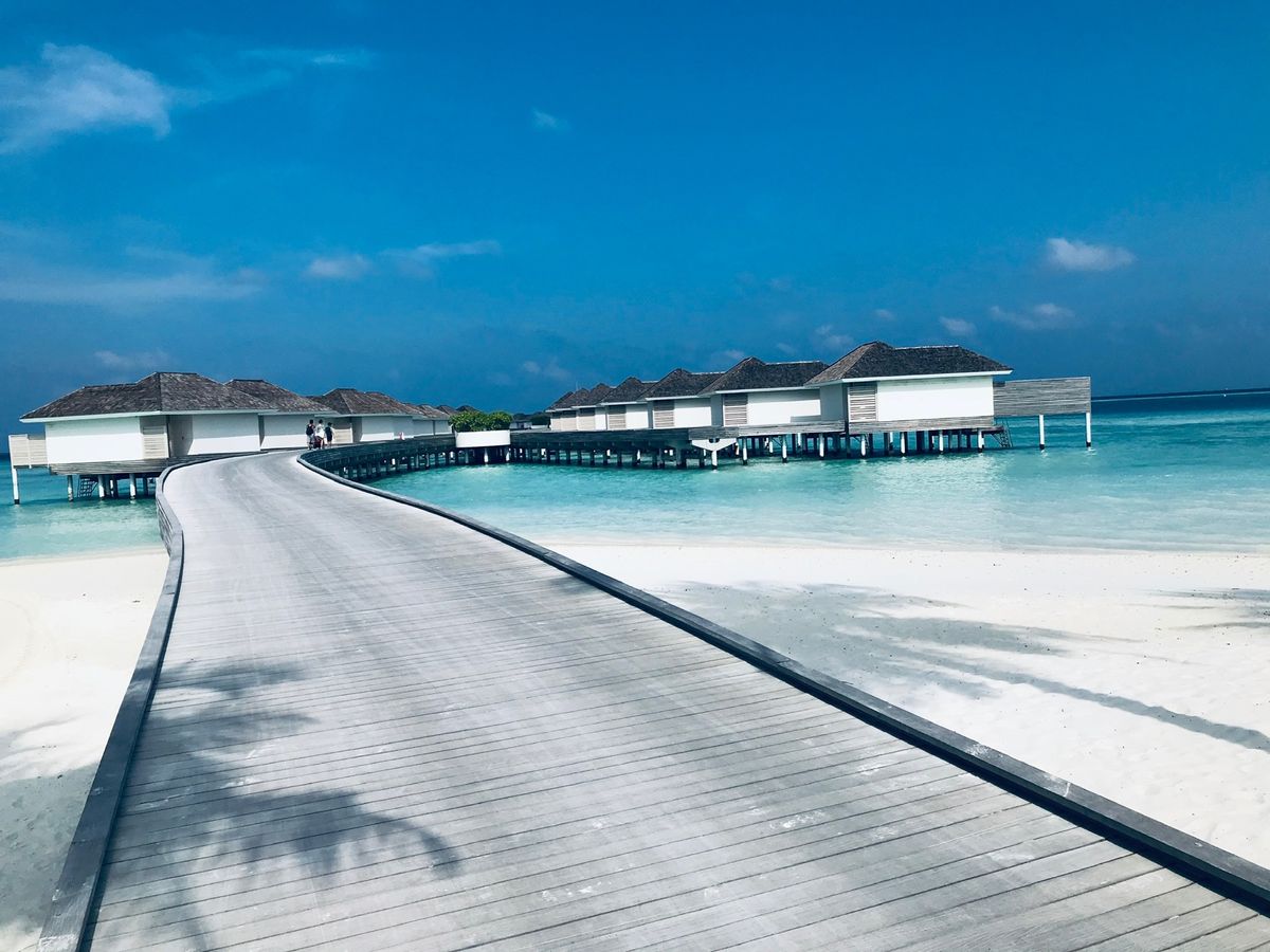 1週間前香港キャンセルなって急遽友人家族とモルディブ現地集合👍素晴らしいリ...