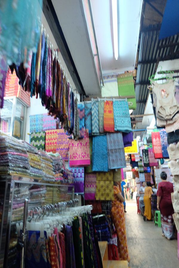 ミャンマー・ヤンゴン、バガン、インレー「ミャンマー」の写真