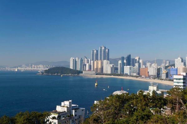 大韓民国 (韓国)・Busan「2019/12 South Korea_Busan」の写真：最初日は海雲台周辺を散歩してから帰国。
