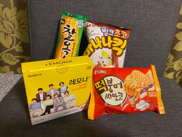 大韓民国 (韓国)・ソウル「〜ソウル〜ほぼ100%お腹壊しがち🇰🇷」の写真：オタクみたいな買い物(みたいな、じゃない...