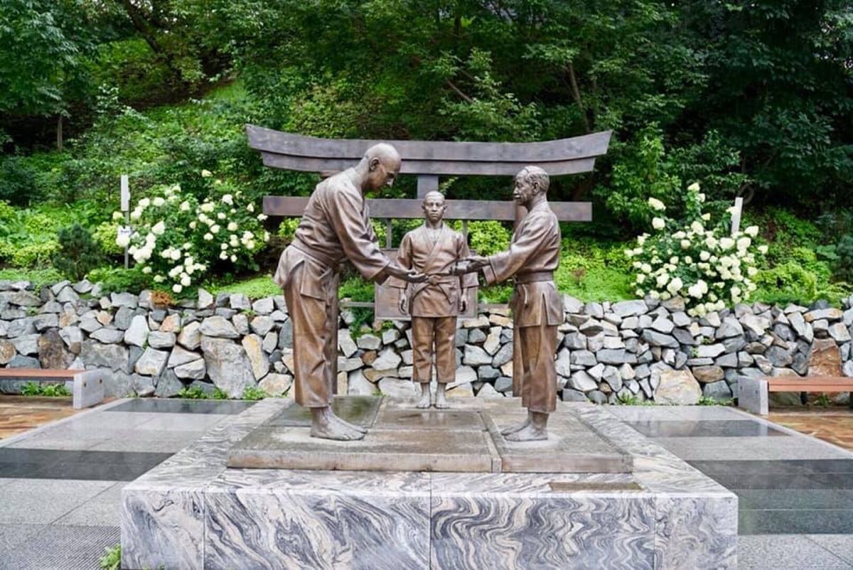 ウラジオストク２日目。
市内散策とクルーズ観光。