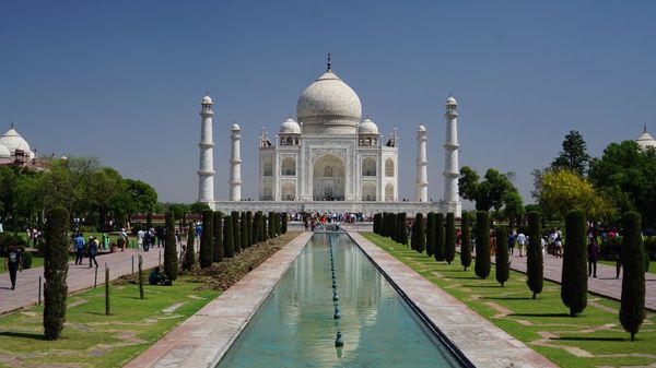 インド・Agra「2019/5 India」の写真：インド１日目。
チャーターでアグラ観光。