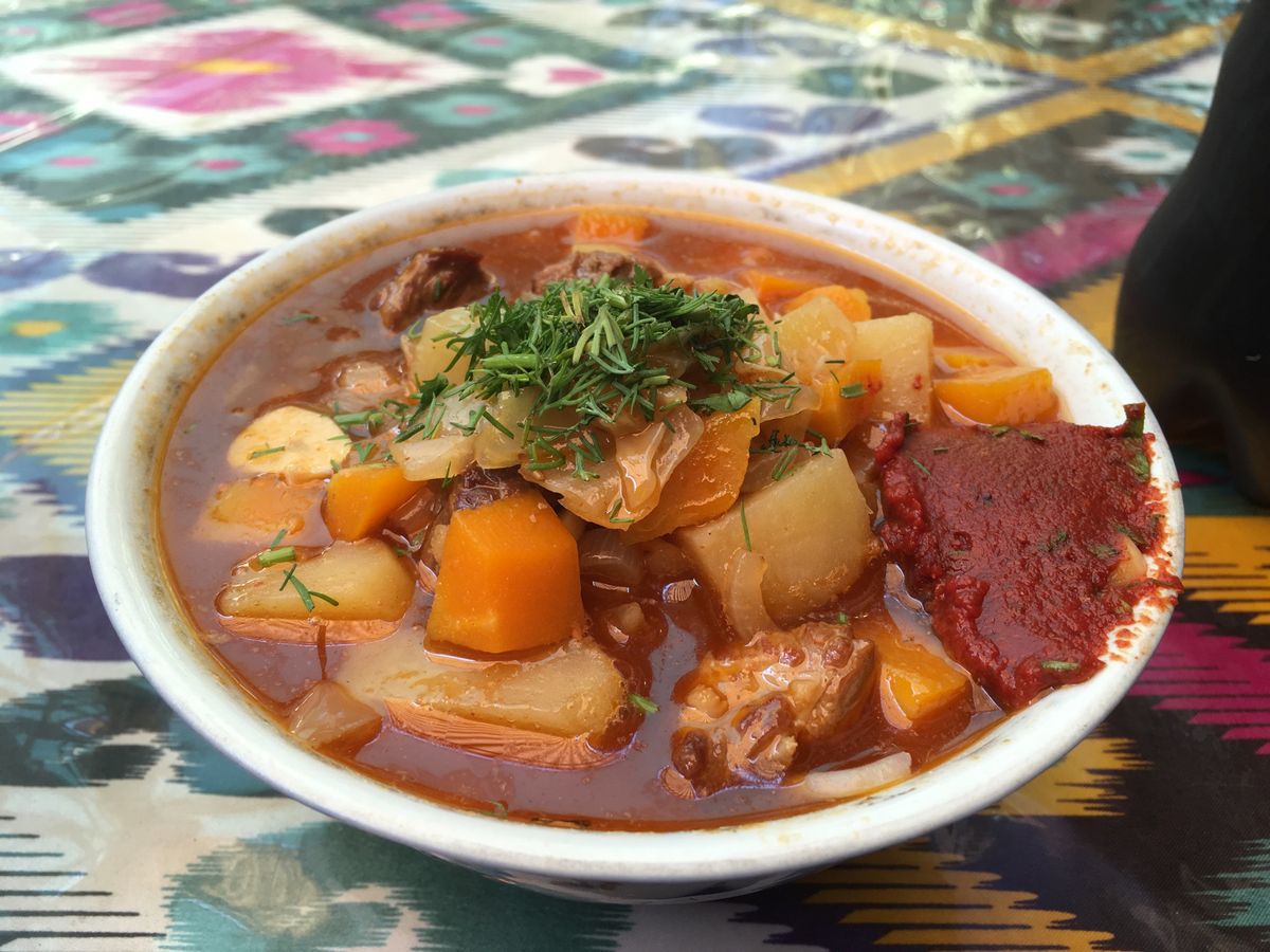 羊肉はそんなにクセなく食べれた！