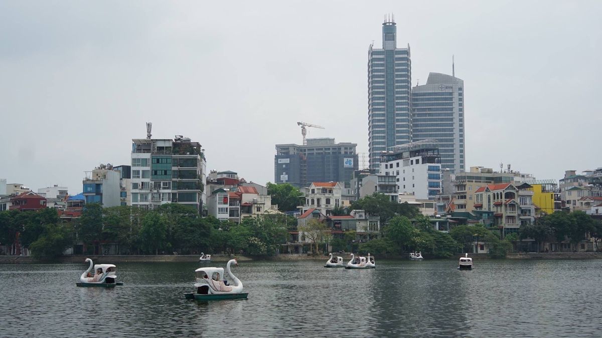 ハノイ１日目。
市内散策。