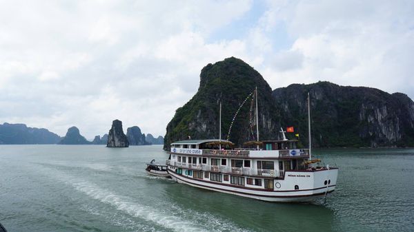 ベトナム・Hanoi「2018/5 Vietnam」の写真：ハノイ５日目。
ハロン湾１泊２日クルーズ。