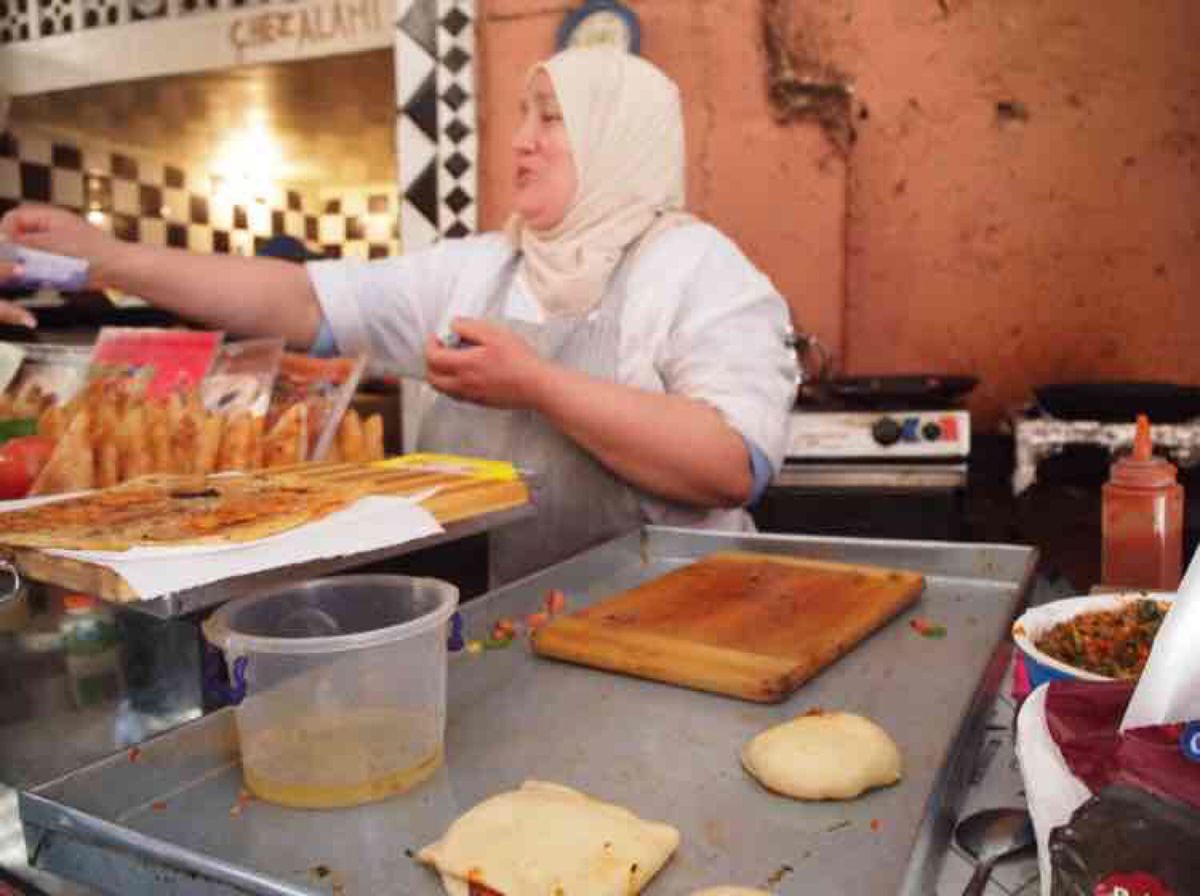 リヤド(ホテル)の近くで見つけた人気店☆