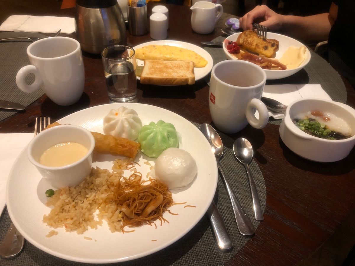 食
フードトラックのタコスが美味しかったんだけど…
写真撮ってなかった…