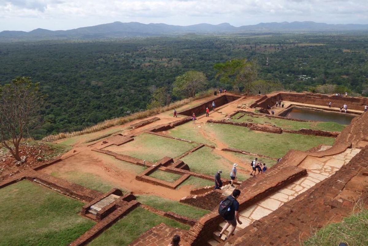 スリランカ３日目。
念願のシーギリアロック！