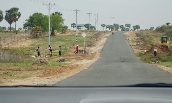 ミャンマー・Bagan「2017/4 Myanmar」の写真：ミャンマー１日目。
マンダレー〜バガン行...