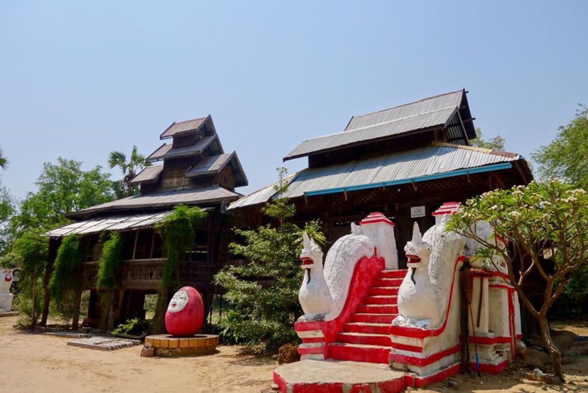 ミャンマー４日目。
バガン３日目。
チャーターで近郊観光。
聖地ポッパ！