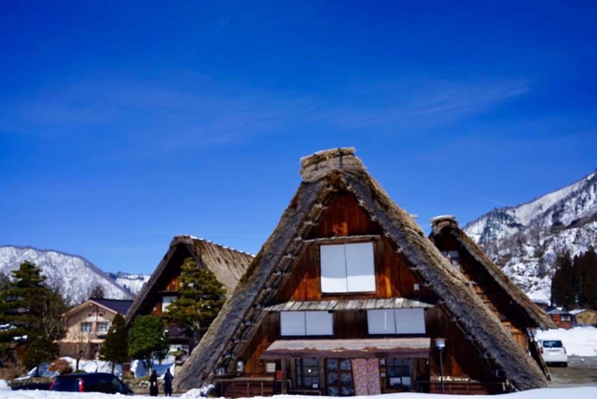 ２日目。
金沢兼六園〜白川郷を観て帰京。