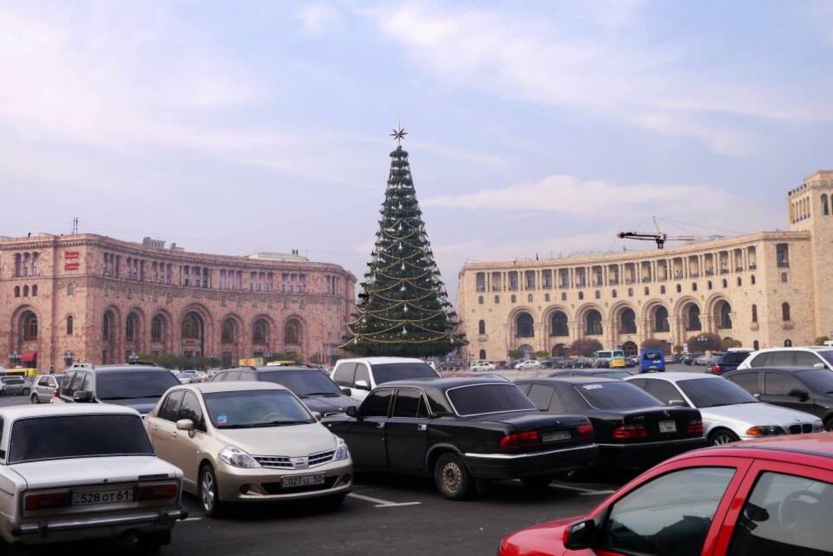 アルメニアの首都、エレバンの街並み。
良いところでした。
櫻田さんのうどん...
