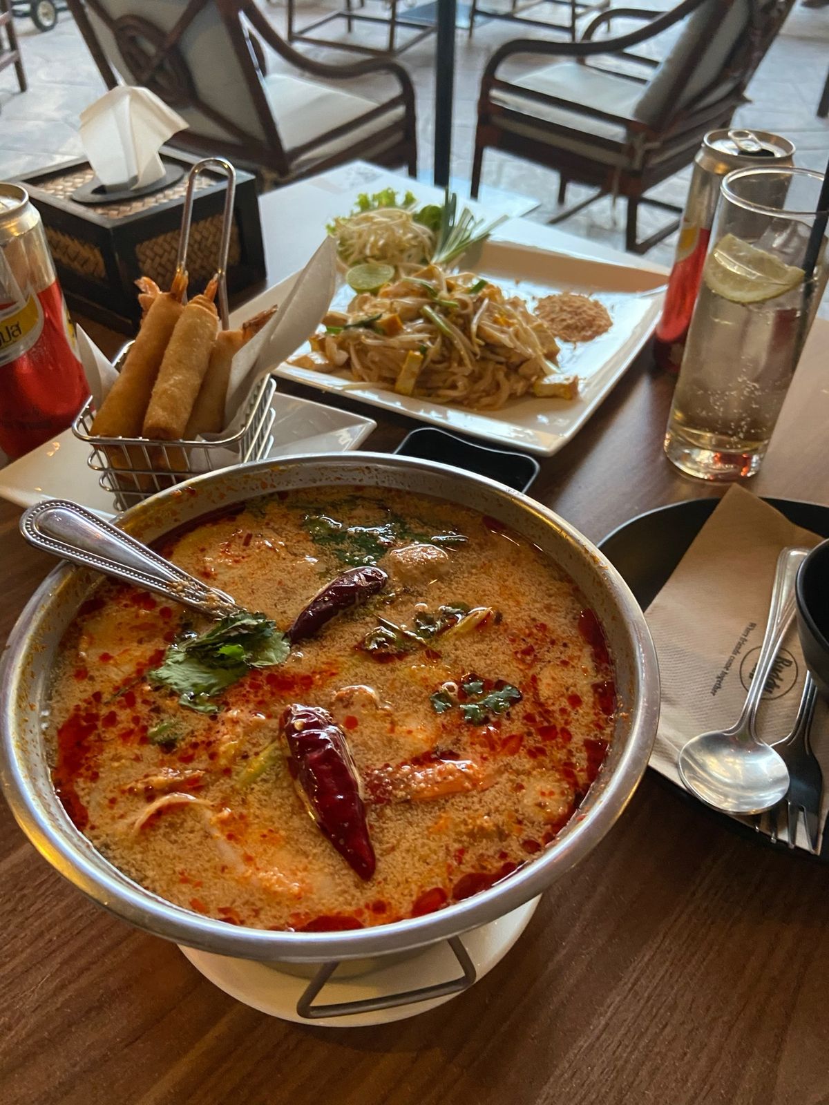 dinner at tom yam kun