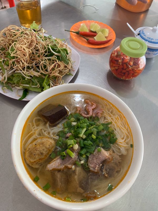ベトナム・ダナン「🇻🇳ベトナム・ダナン」の写真：lunch