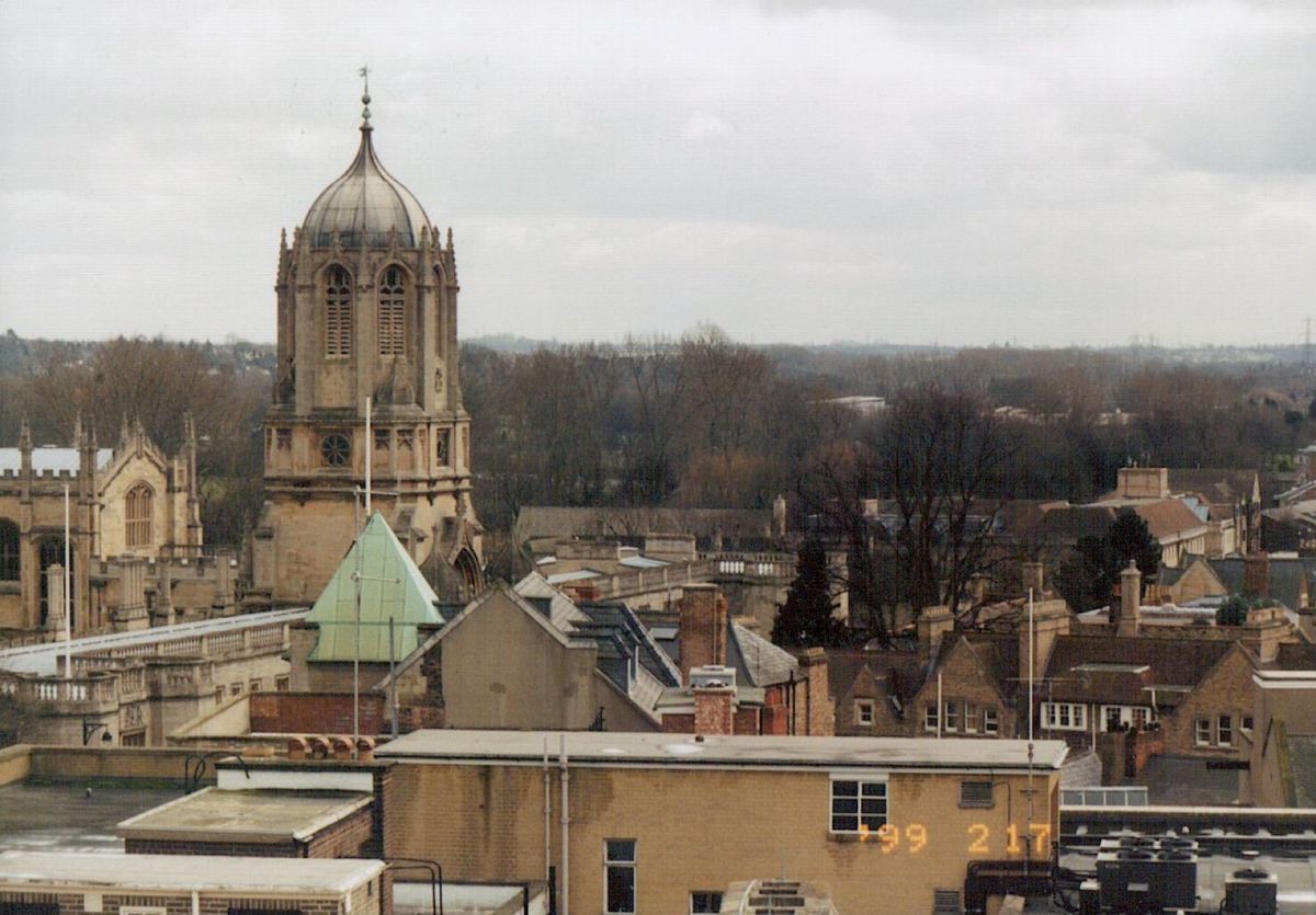 オックスフォード。