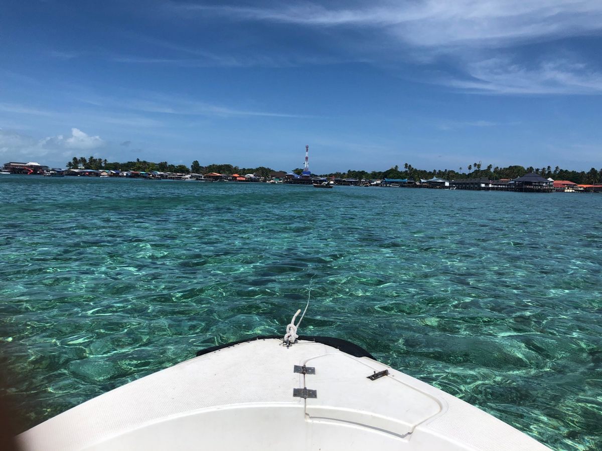 マブール島(Mabul Island)
