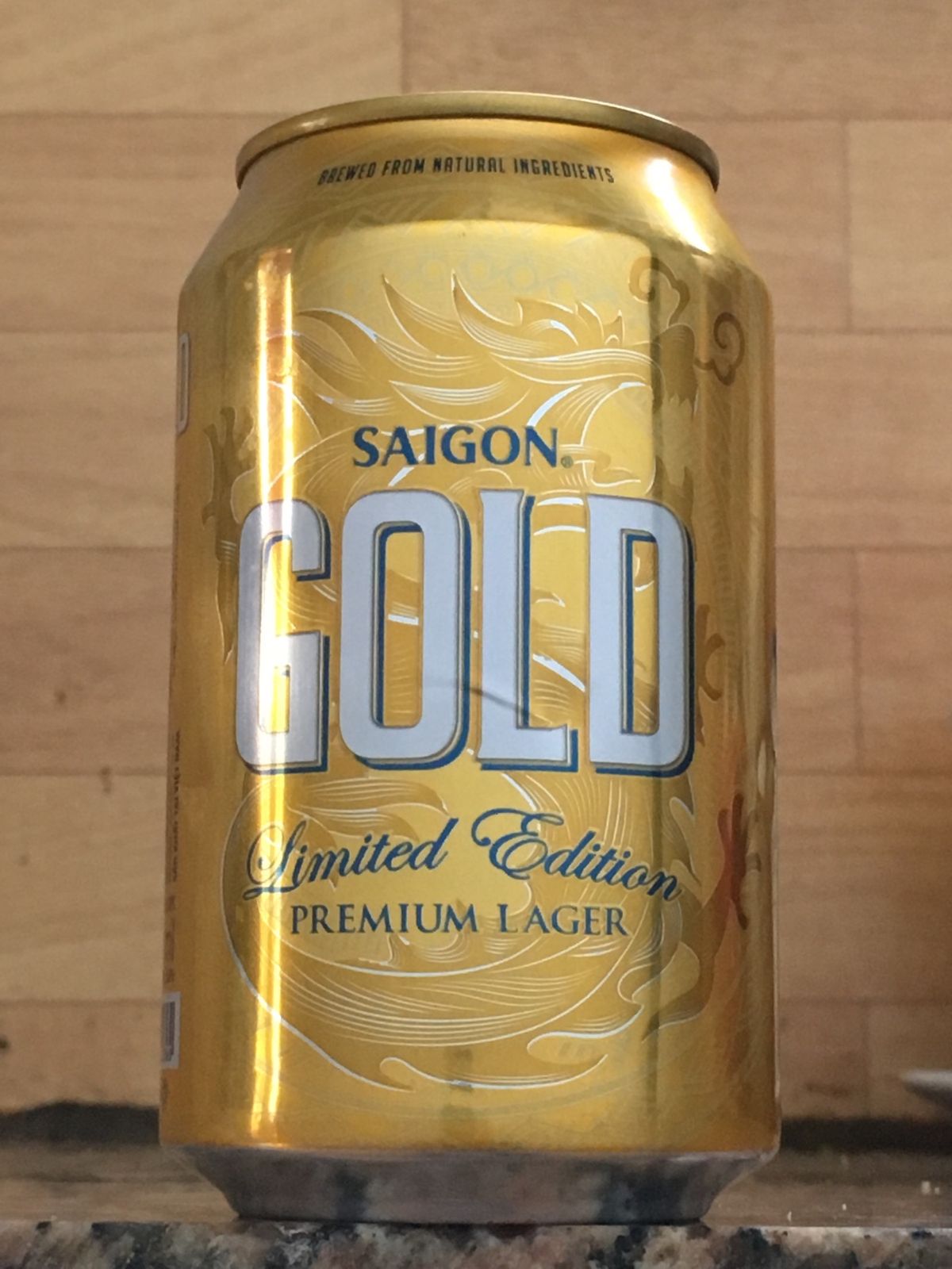 物通センターに行って分けてもらった希少なビアサイゴンゴールド。ベトナムビー...