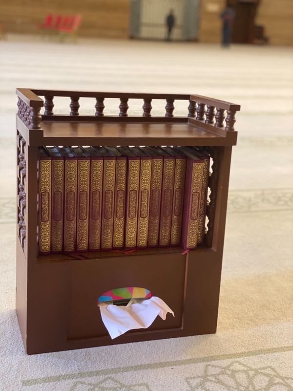 バーレーン・マナマ「1日弾丸バーレーン旅行」の写真：何のためにティッシュが収まるようになって...