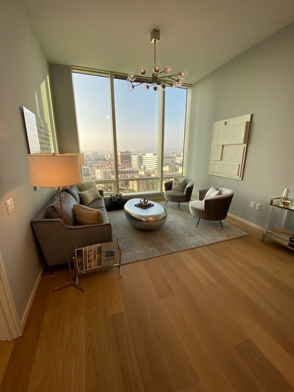 アメリカ(米国)「ロサンゼルス不動産巡り旅」の写真：ダウンタウン中心部のおしゃれコンド