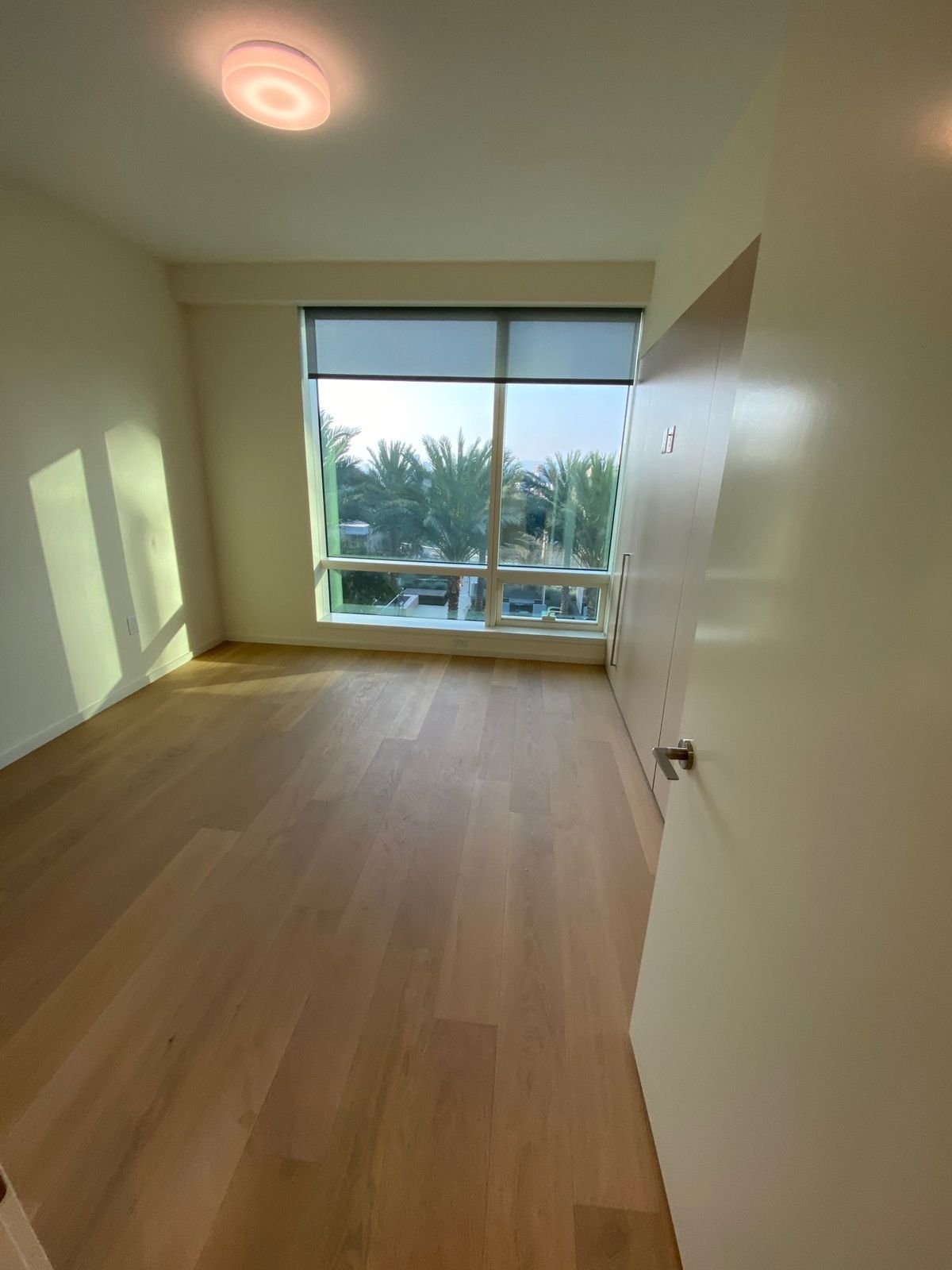 ダウンタウン中心部のおしゃれコンド