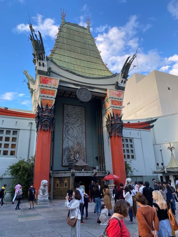 アメリカ(米国)「ロサンゼルス不動産巡り旅」の写真：チャイニーズシアター、そしてバビロンの門...