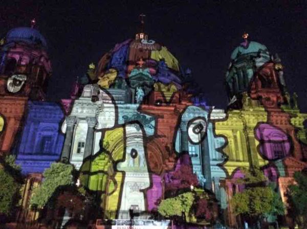 ドイツ・ベルリン、ドレスデン「Germany🇩🇪Berlin/Dresden/Lubbenau」の写真：毎年10月に開催されるベルリンfesti...