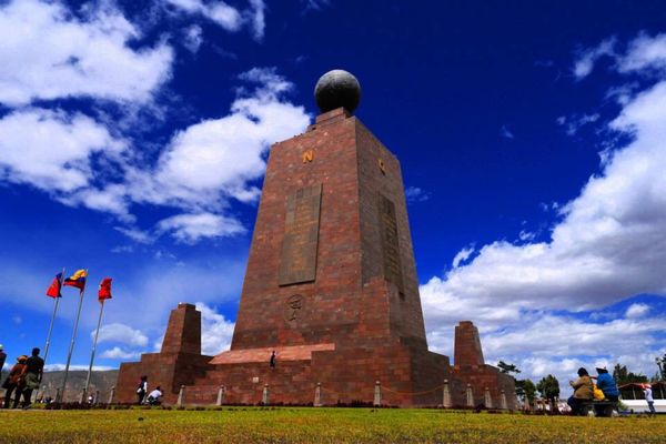 エクアドル・Quito「エクアドル在住」の写真：エクアドルといえば赤道記念碑！
キトから...