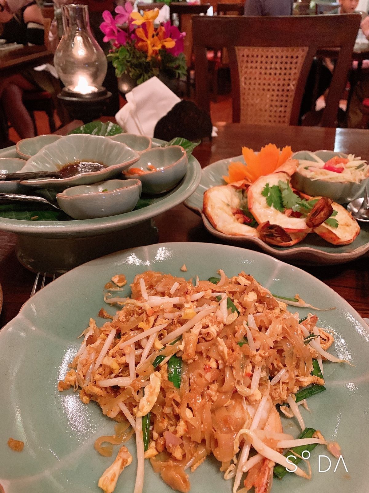 初日は、
＊アジア・ハーブ・アソシエーションで移動疲れを回復
＊夜はバイヤ...