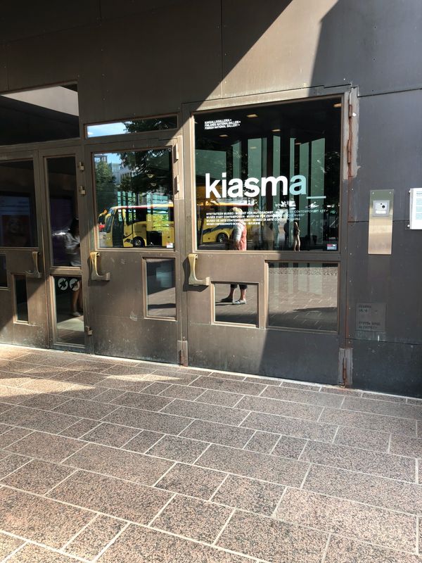 フィンランド・ヘルシンキ「ひとり旅」の写真：ヘルシンキ現代美術館-NYKYTAITE...