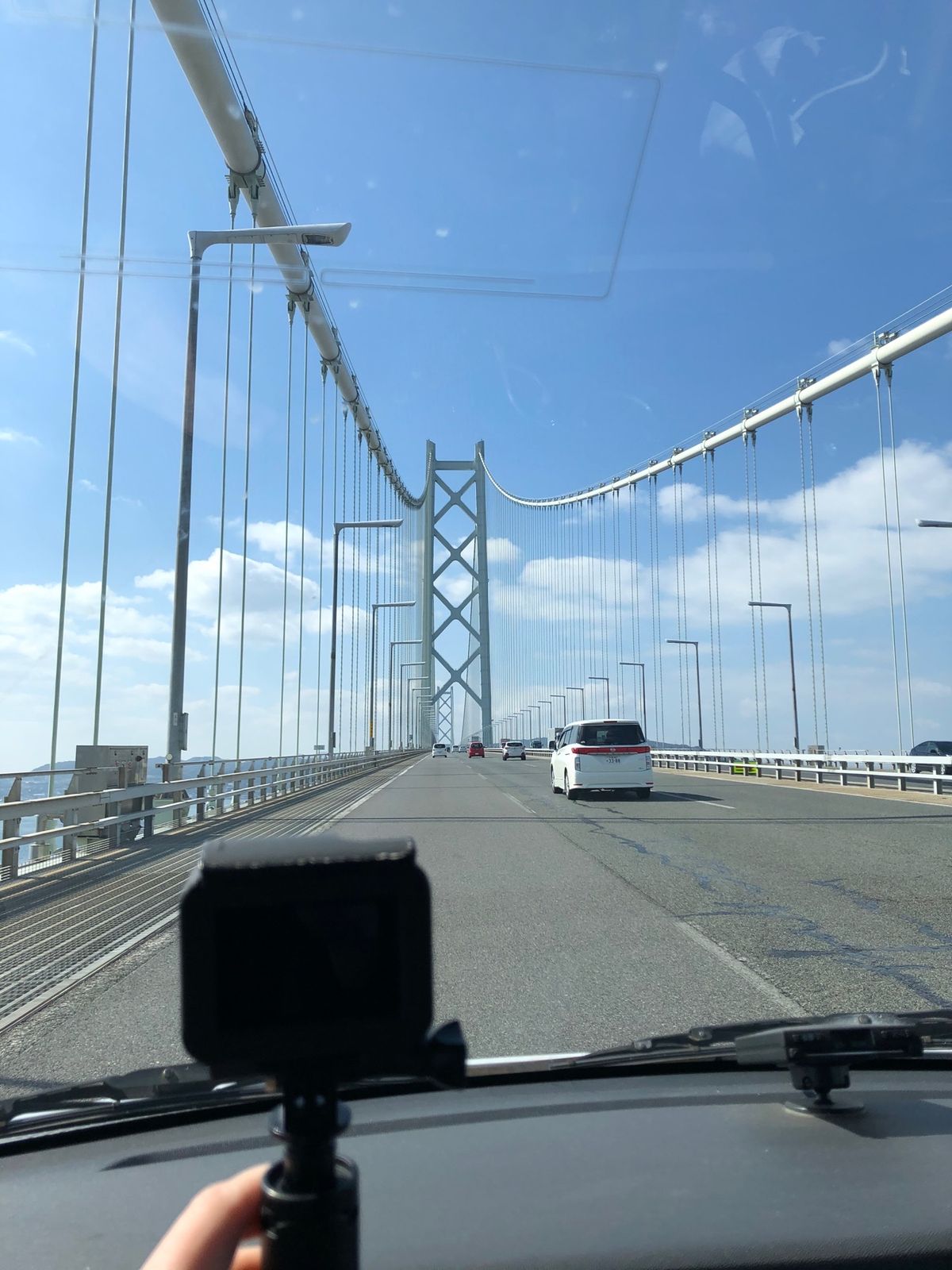 淡路島は向かい明石大橋を渡る。天気も良くていい景色でしたー