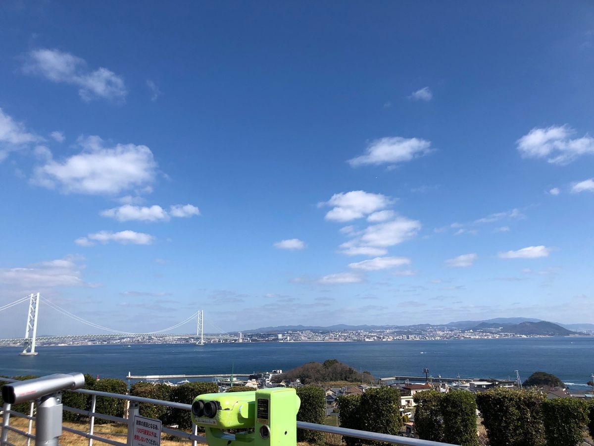 淡路島は向かい明石大橋を渡る。天気も良くていい景色でしたー