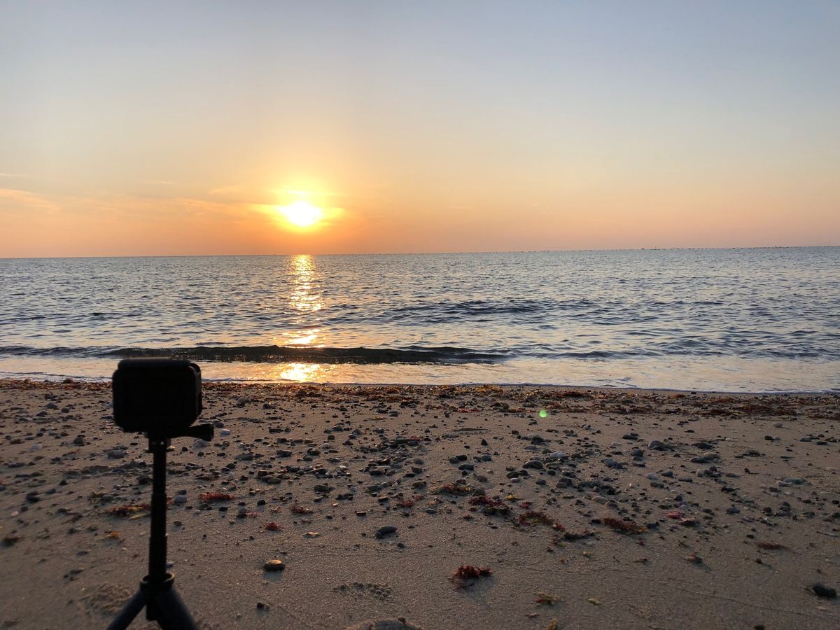 夕陽も綺麗❗️夜の明石大橋もなかなか見応えあり。ただ、九州と比べると凄く寒...